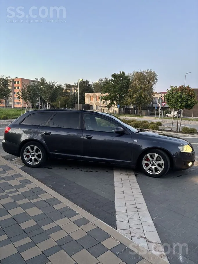 Audi A6 2005 photo 2