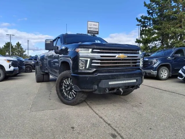 Chevrolet Silverado 3500Hd 2023 photo 2