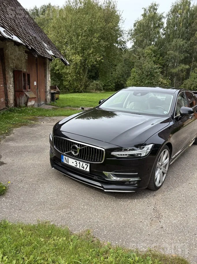Volvo S90 2016 photo 2