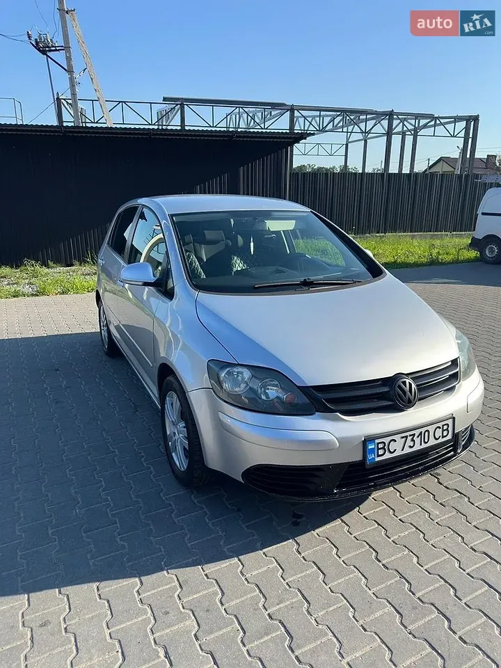 Volkswagen Golf Plus 2005 photo 2