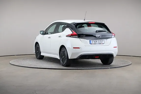Nissan Leaf 2022 photo 2