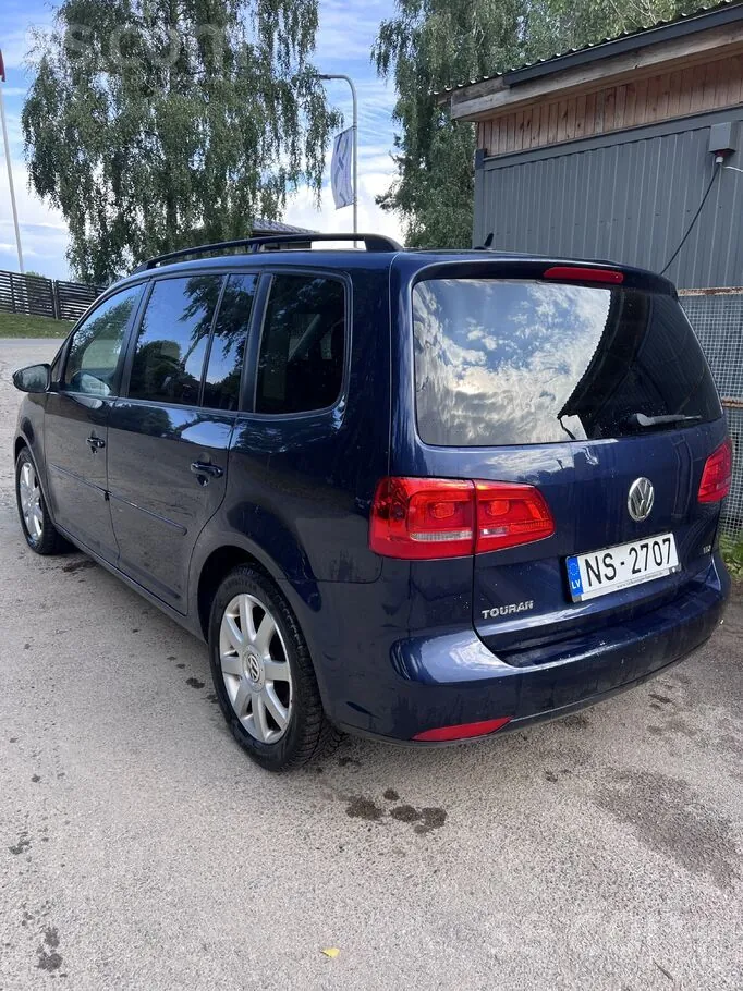 Volkswagen Touran 2014 photo 4