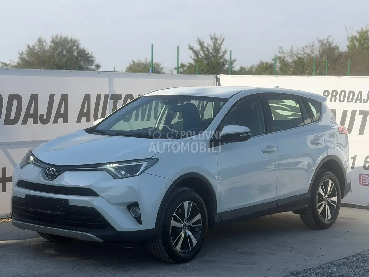Toyota Rav4 2016 photo 3