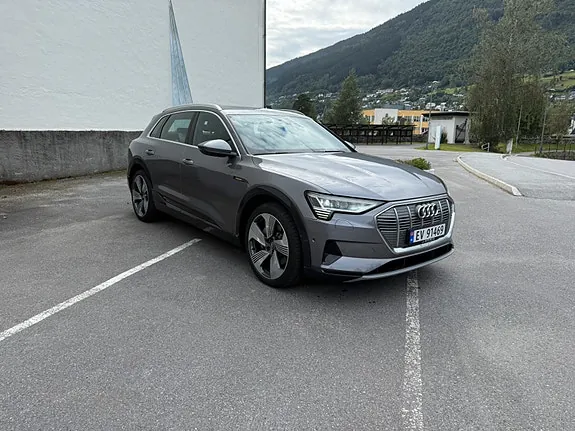 Audi E-Tron 2019 photo 5