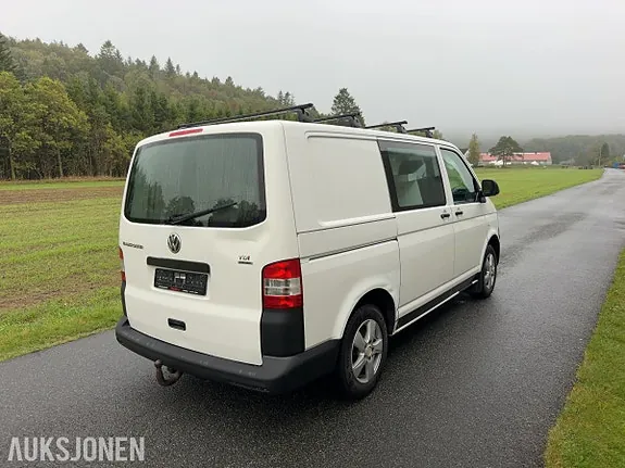 Volkswagen Transporter 2015 photo 5