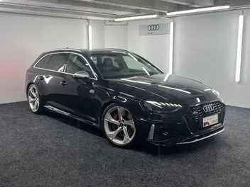 Audi Rs4 2023 photo 2