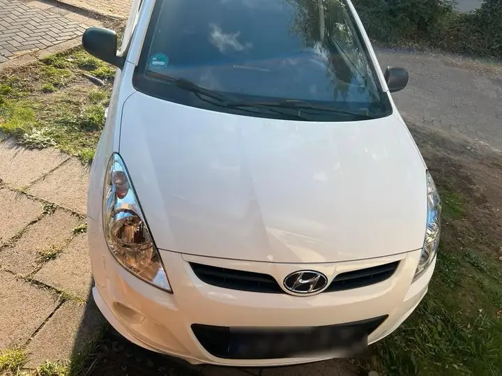 Hyundai I20