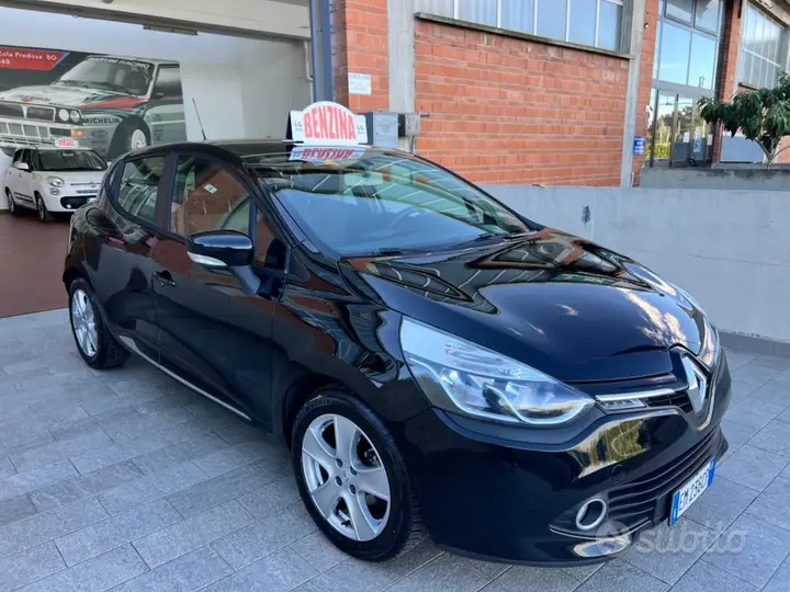 Renault Clio 2013 photo 3