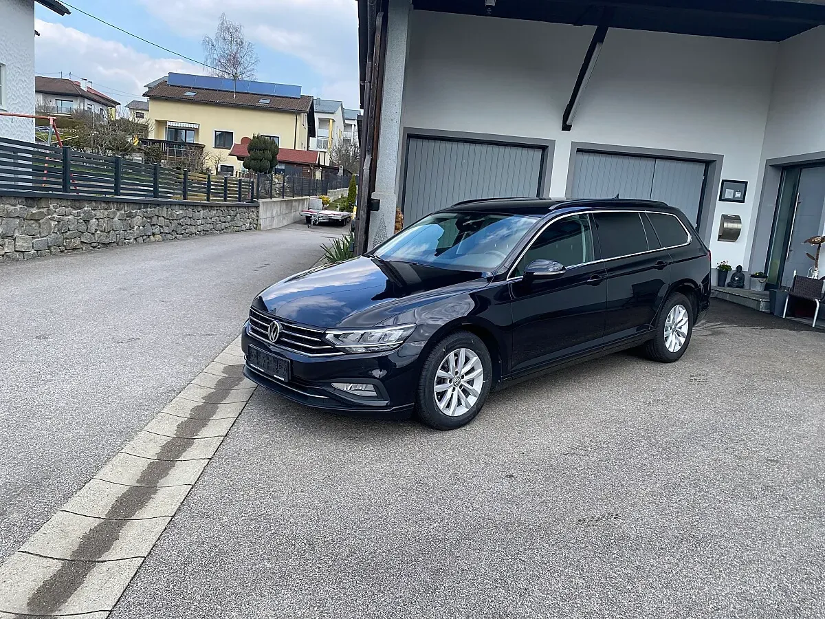 Volkswagen Passat 2020 photo 2