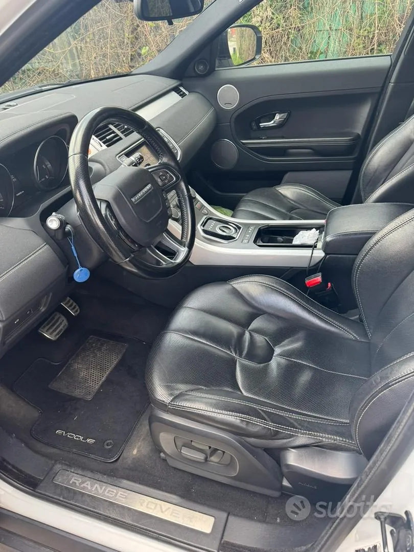 Land Rover Evoque 2013 photo 5