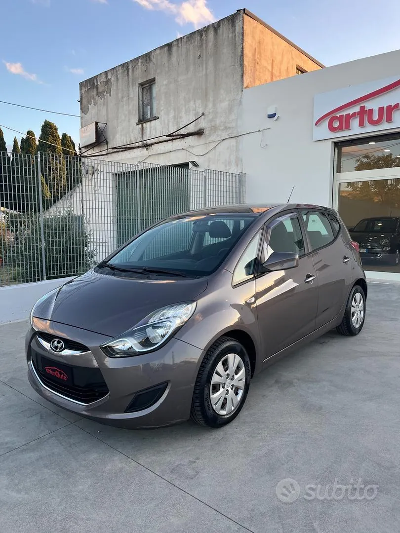Hyundai Ix20 2011 photo 2