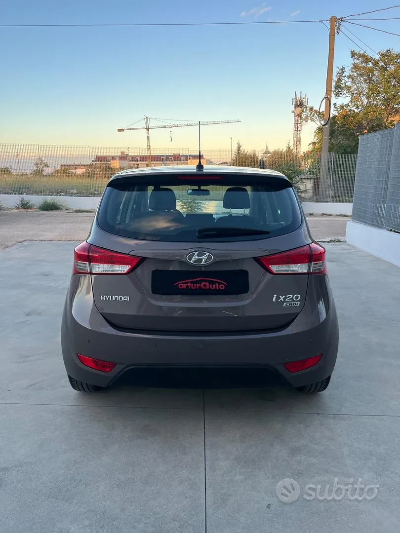 Hyundai Ix20 2011 photo 4