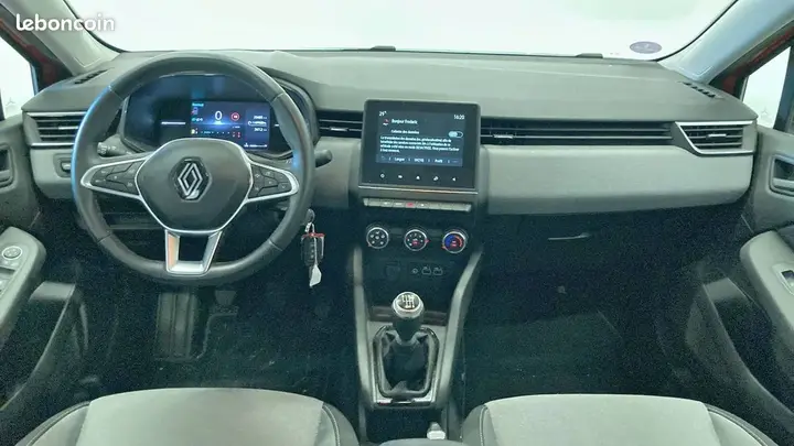 Renault Clio 2023 photo 3