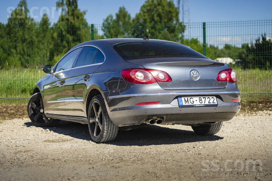 Volkswagen Passat Cc 2011 photo 4