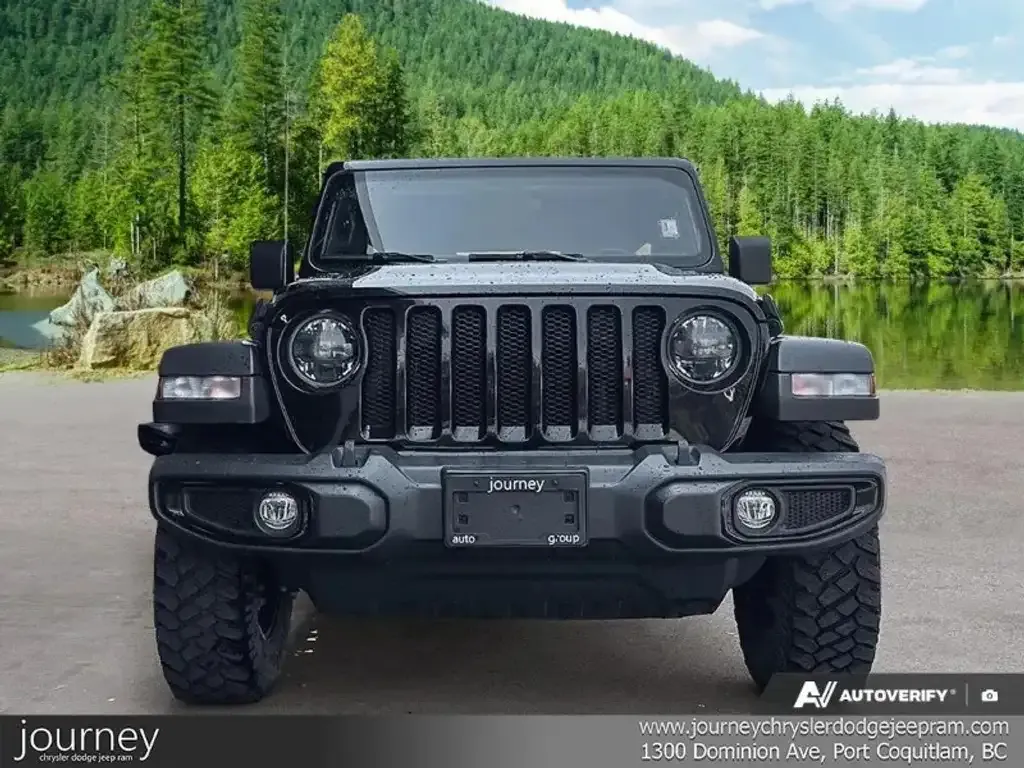Jeep Wrangler 2023 photo 2