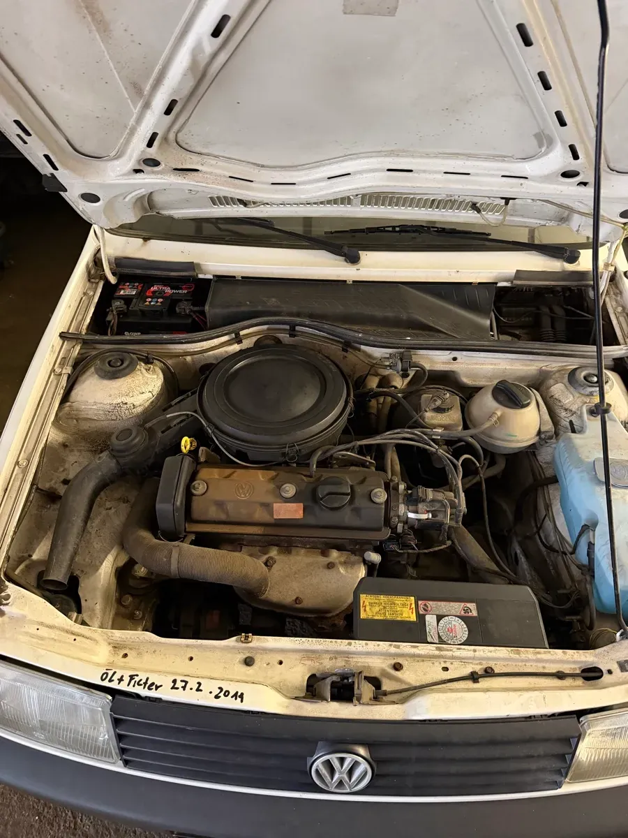 Volkswagen Polo 1991 photo 2