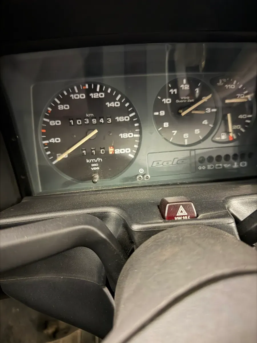 Volkswagen Polo 1991 photo 3
