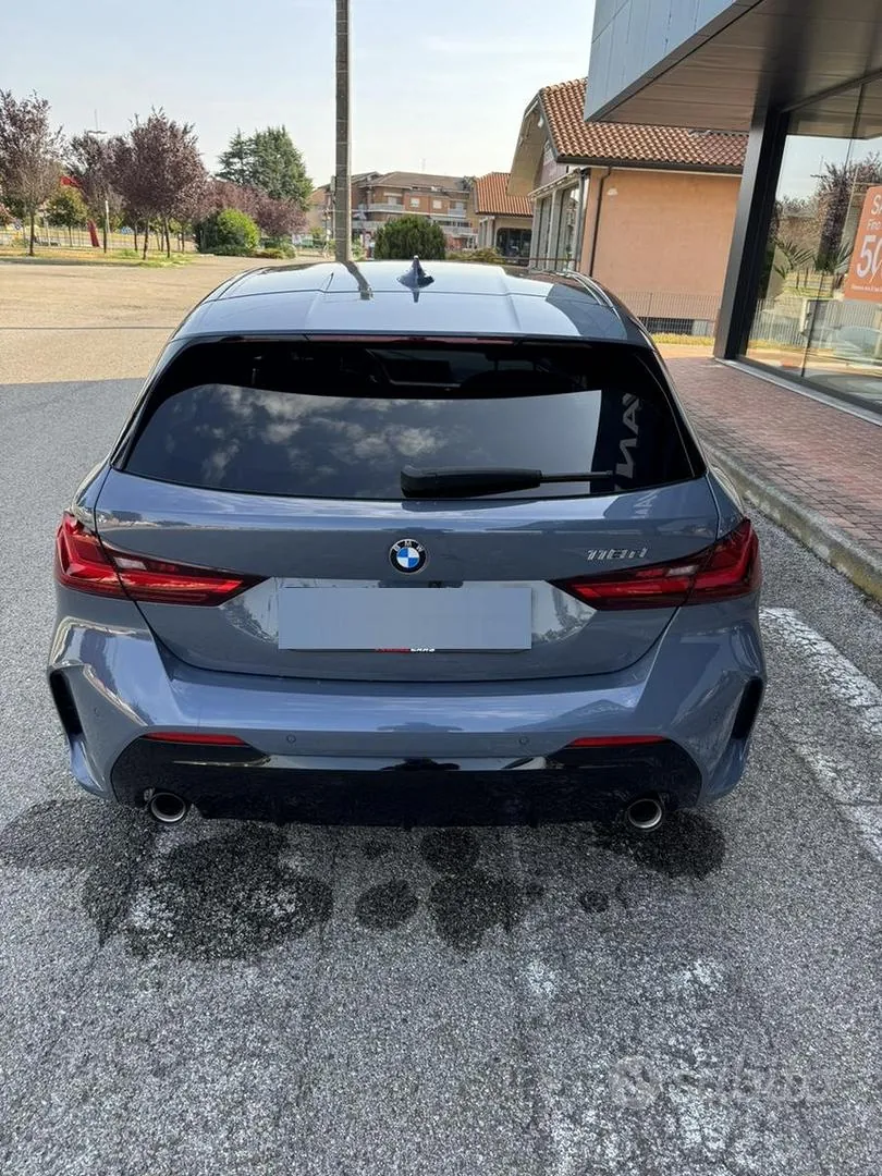 BMW 1 Series 2024 photo 2