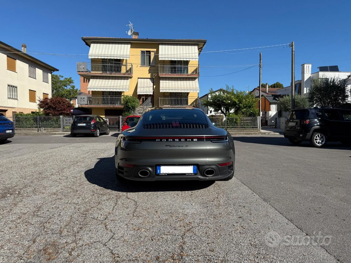 Porsche 911 2023 photo 4