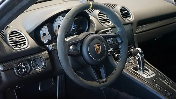Porsche 718 Cayman Gt4 2021 photo 4