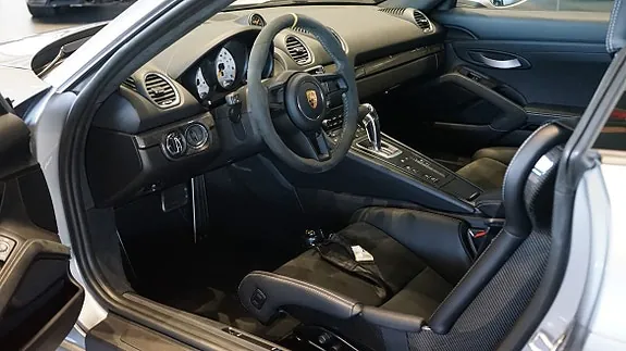 Porsche 718 Cayman Gt4 2021 photo 5