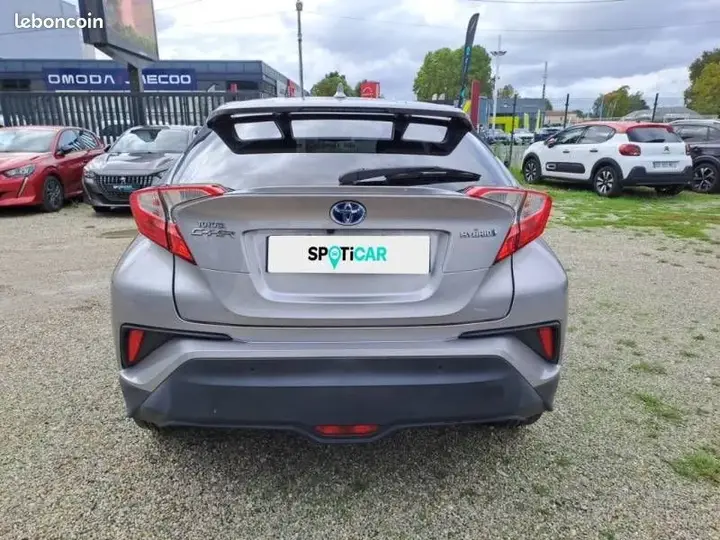 Toyota C-Hr 2018 photo 5