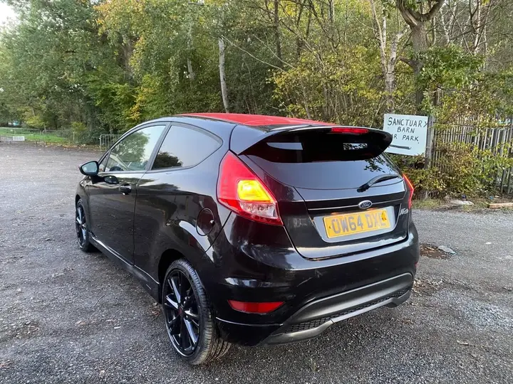 Ford Fiesta 2015 photo 3