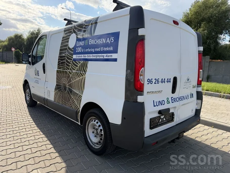 Renault Trafic 2010 photo 3