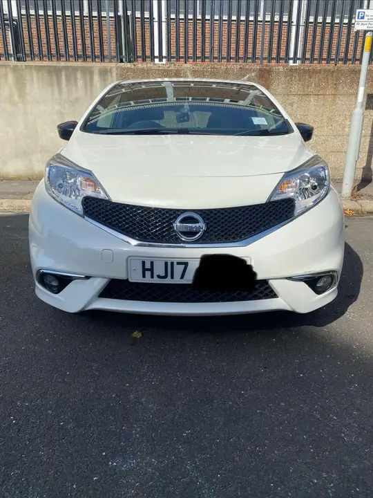 Nissan Note 2017 photo 2
