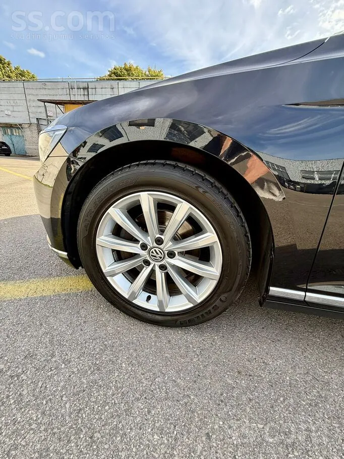 Volkswagen Passat 2017 photo 5