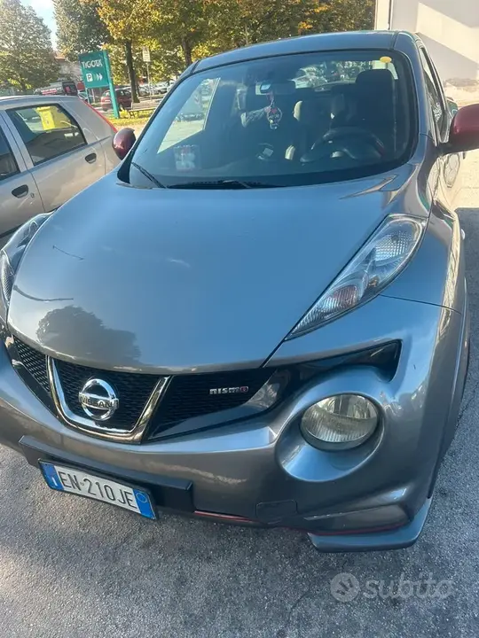Nissan Juke 2012 photo 2