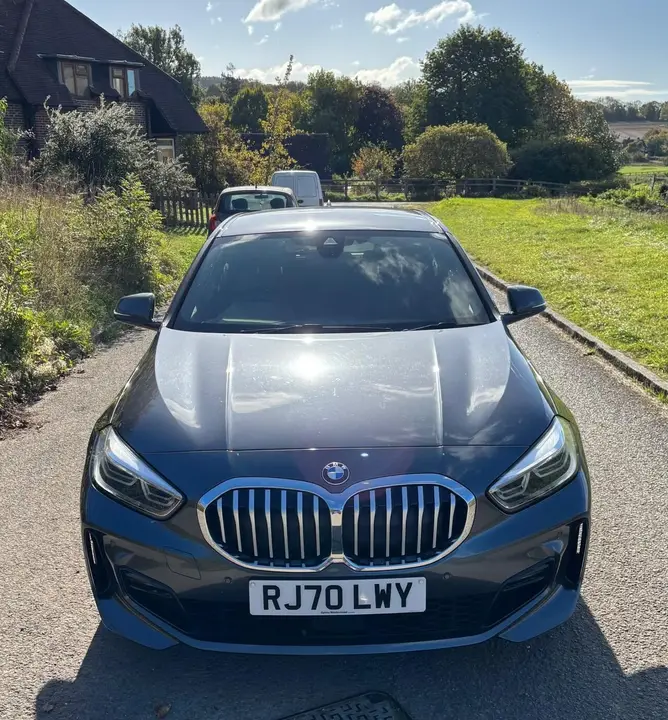 BMW 1 Series 2020 photo 2