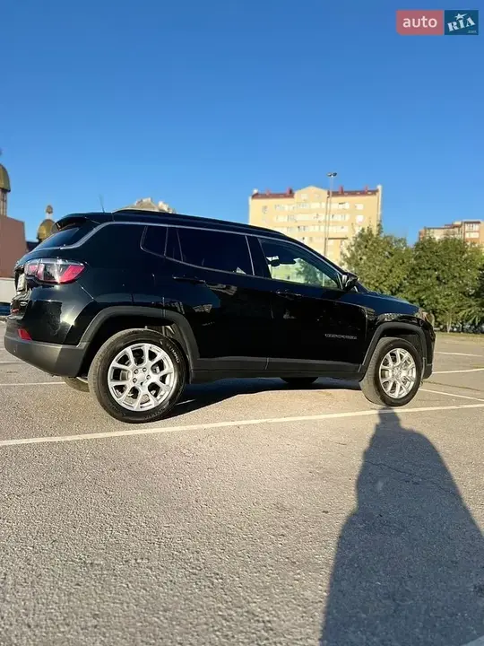 Jeep Compass 2023 photo 3