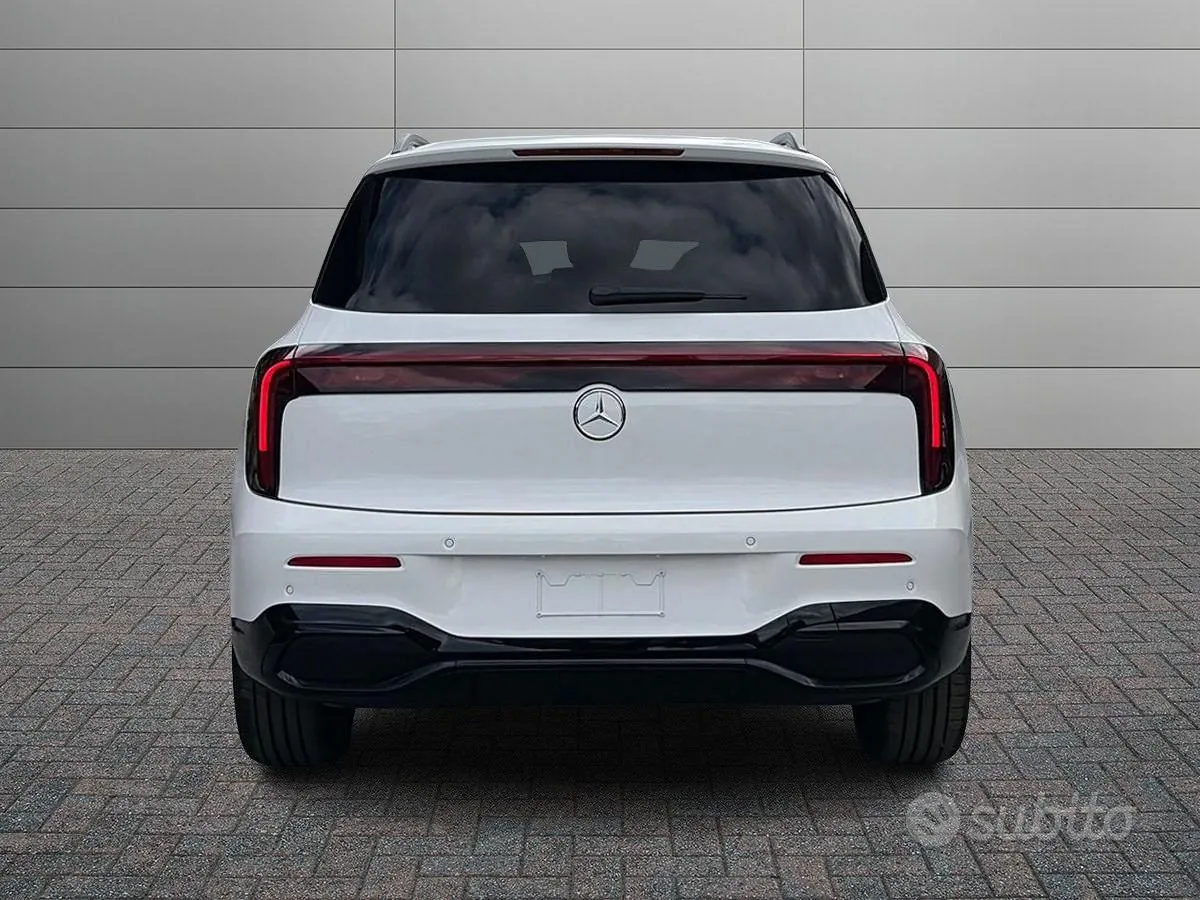 Mercedes-Benz Glb photo 4