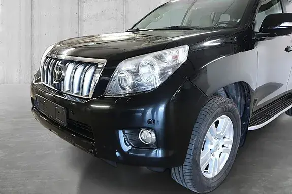 Toyota Land Cruiser 2012 photo 5