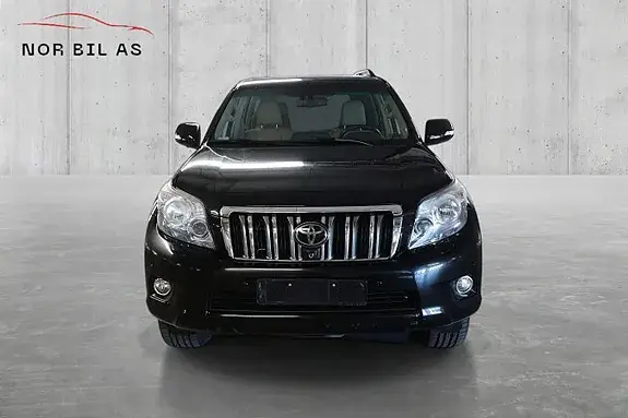 Toyota Land Cruiser 2012 photo 2