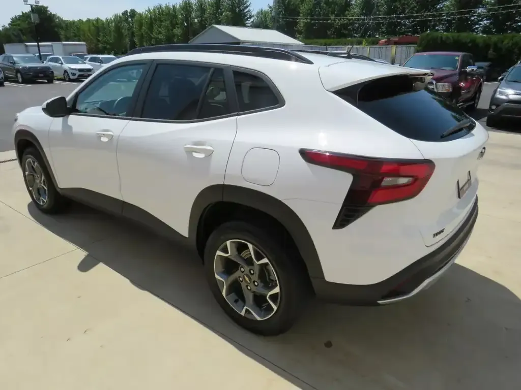 Chevrolet Trax 2025 photo 3