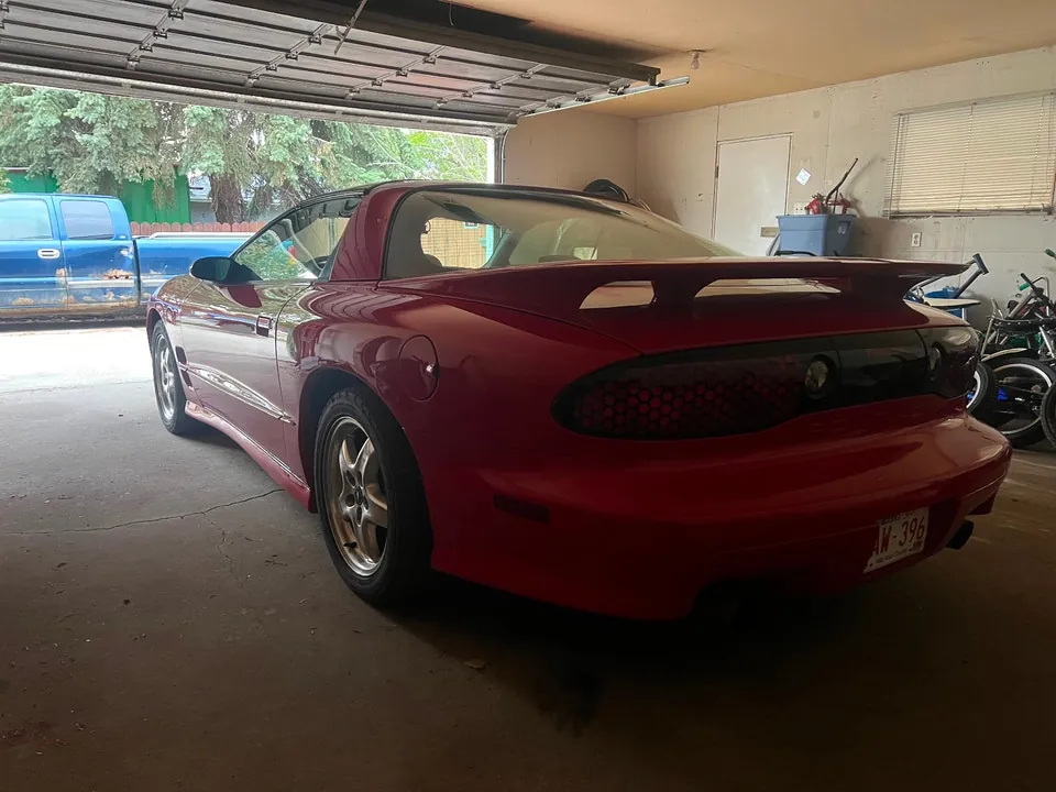 Pontiac Firebird 1998 photo 4