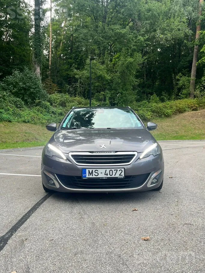 Peugeot 308 2014 photo 5