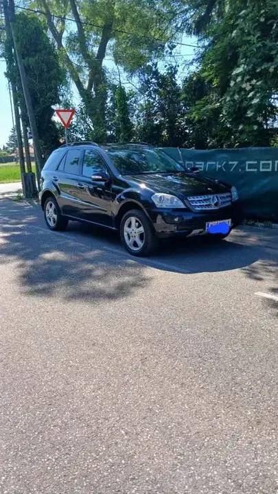 Mercedes-Benz M-Class
