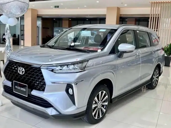 Toyota Veloz Cross 2026 photo 2