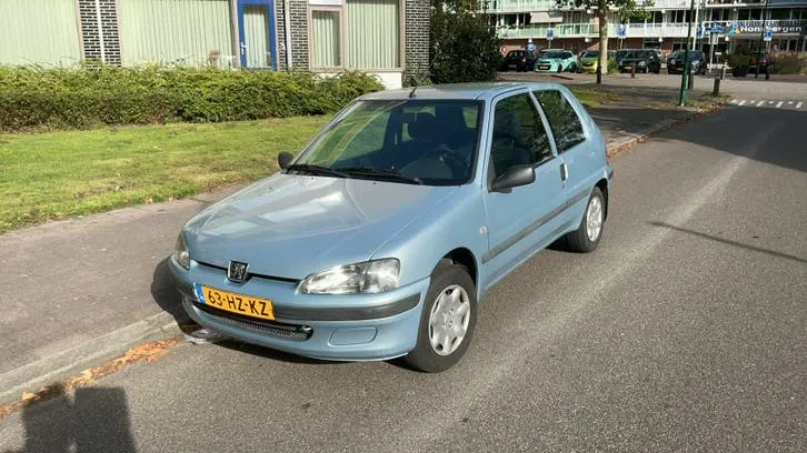 Peugeot 106