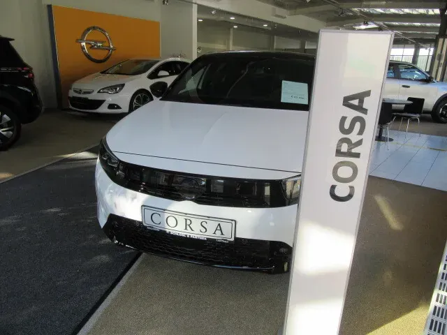 Opel Corsa 2025 photo 2