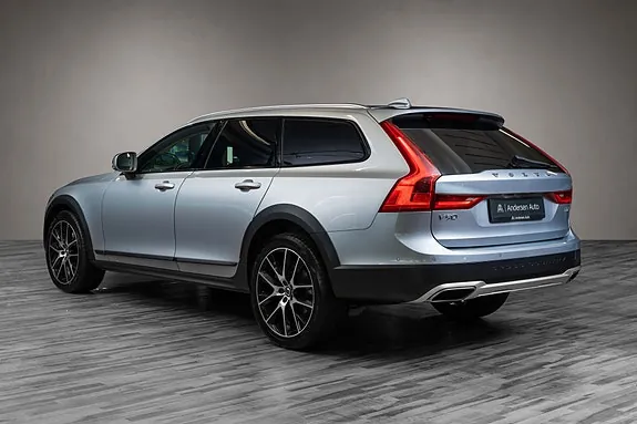 Volvo V90 Cross Country 2017 photo 3