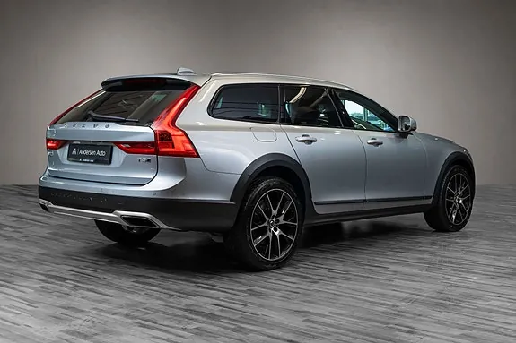 Volvo V90 Cross Country 2017 photo 5