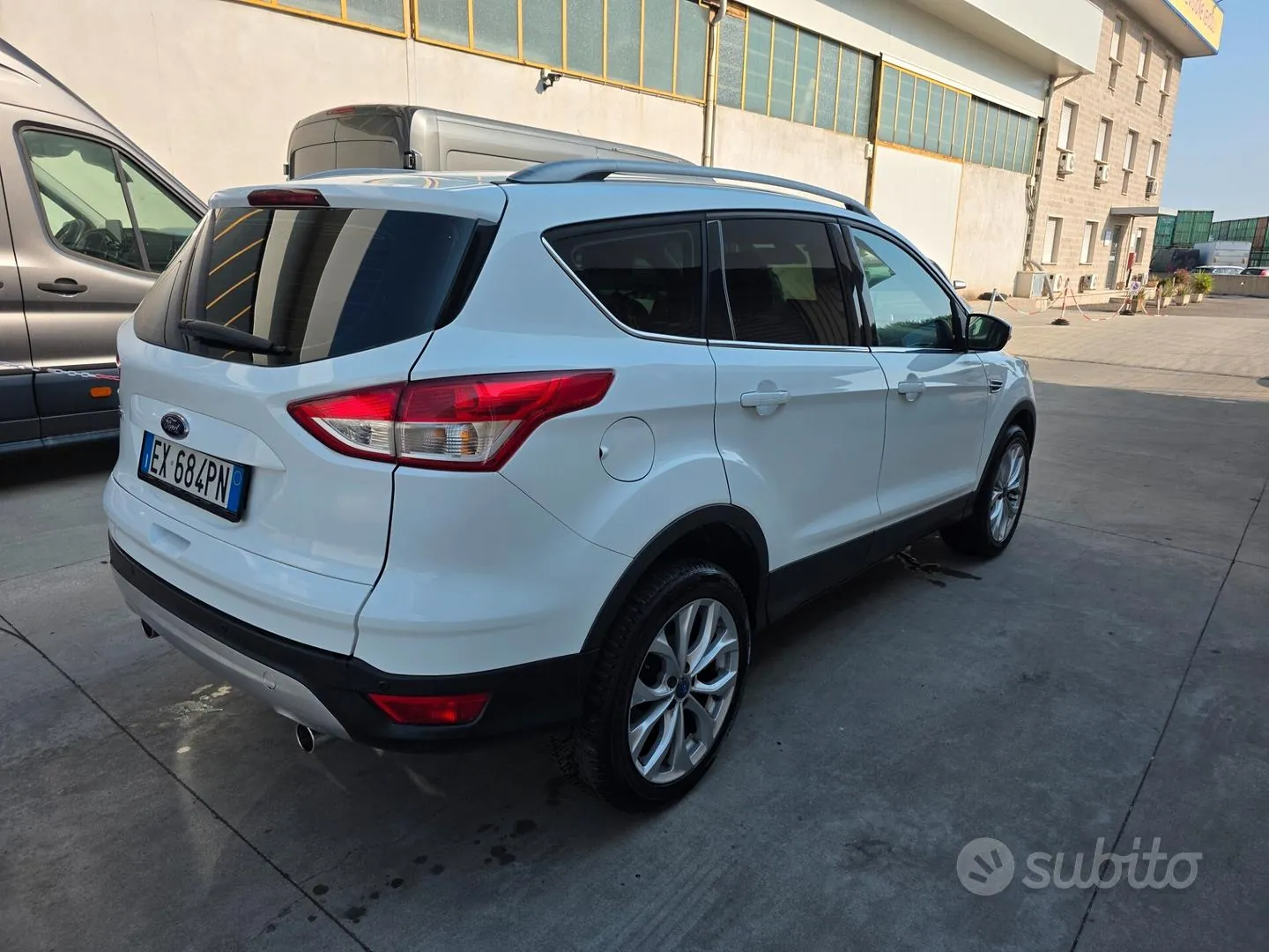 Ford Kuga 2015 photo 5