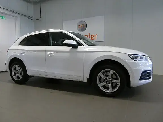 Audi Q5 2020 photo 2