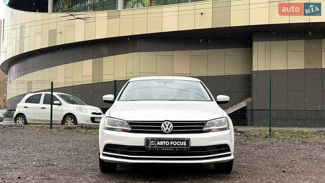 Volkswagen Jetta 2015 photo 3
