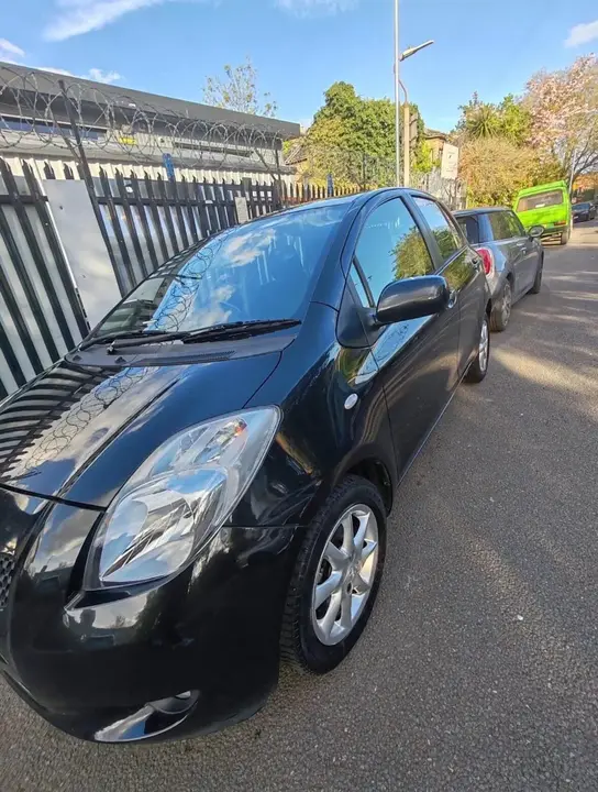 Toyota Yaris 2007 photo 5