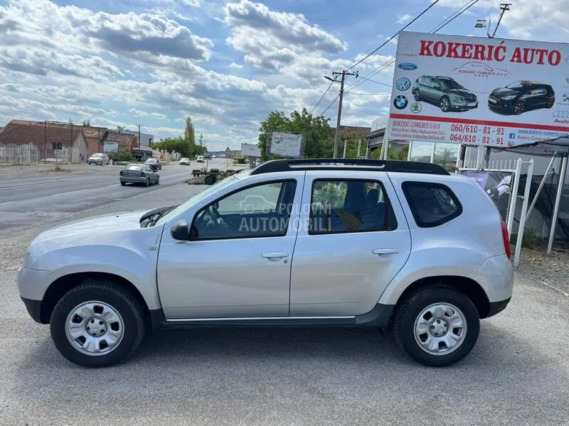 Dacia Duster 2012 photo 3